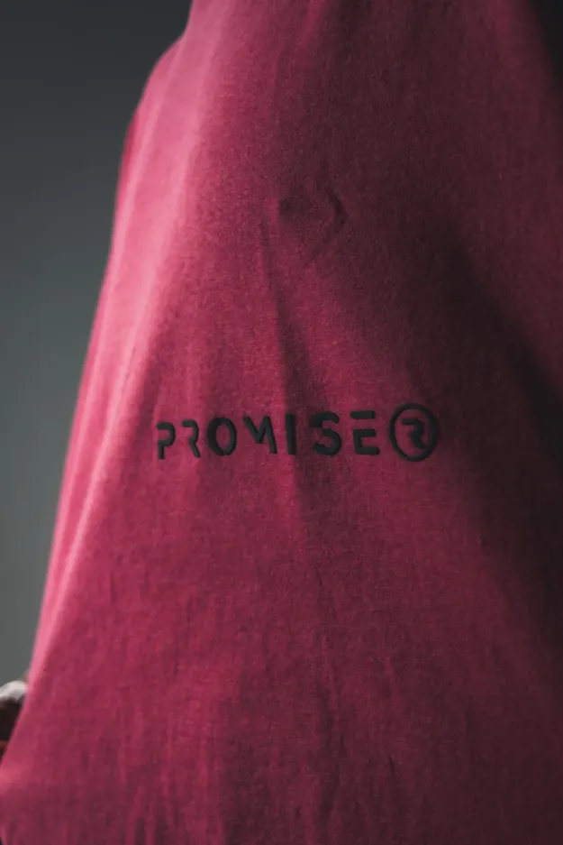 REGULAR FIT PROMISE ESENCIAL RED VINTAGE